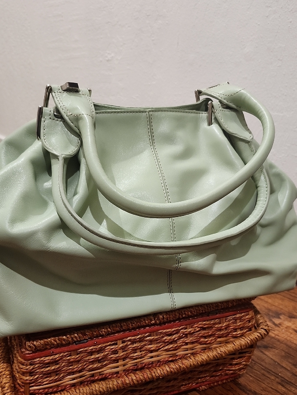 Jones New York Sage Leather Hobo